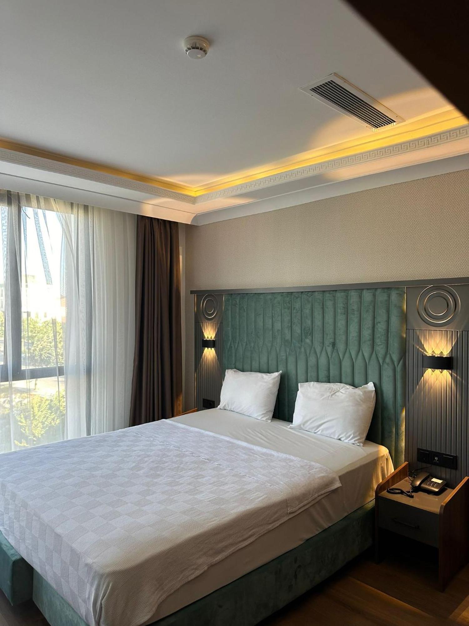 Shelton Airport Hotel Arnavutkoy Exteriör bild